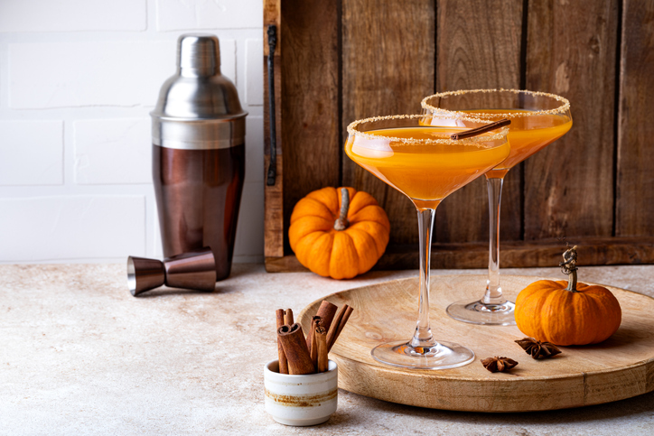 BOSSIPs 2023 Thanksgivings Day Cocktail Guide