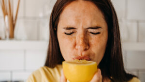 Avoid Eating Lemons If This Is Happening To Your Mouth