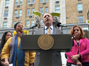 Report from Lander suggests NYC’s migrant shelter stay limit enforced in ‘haphazard’ fashion, ‘disregarded humanity’